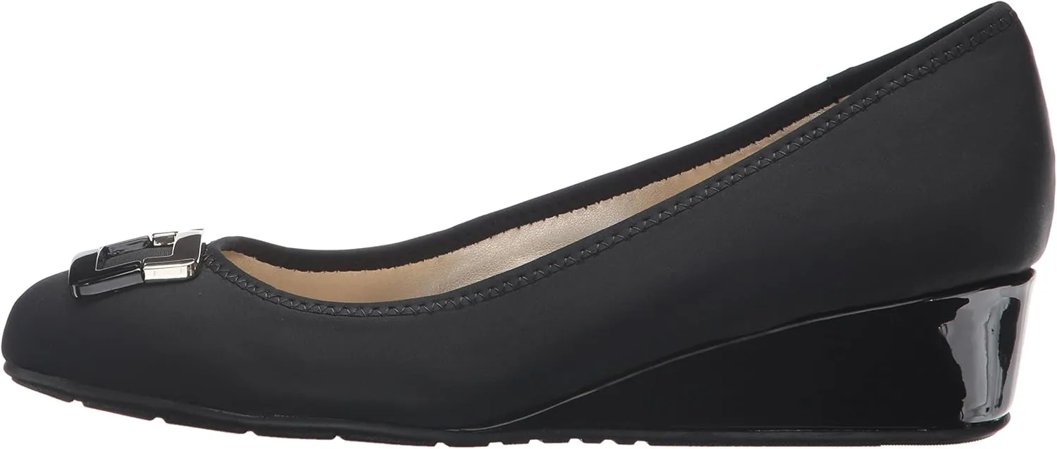 Bandolino Women's Tad Pump