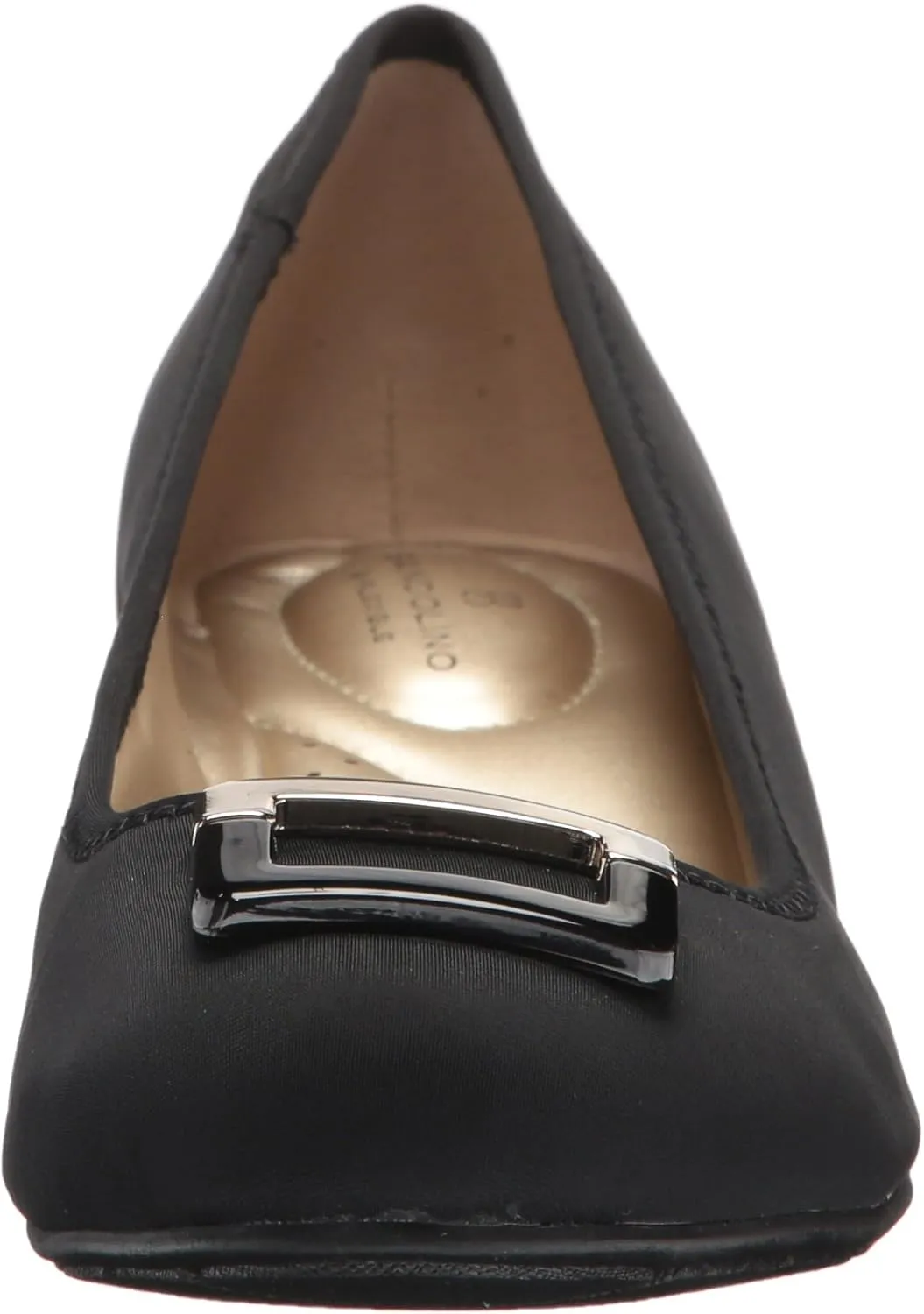 Bandolino Women's Tad Pump