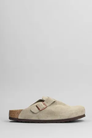 Boston Slipper-Mule in taupe suede