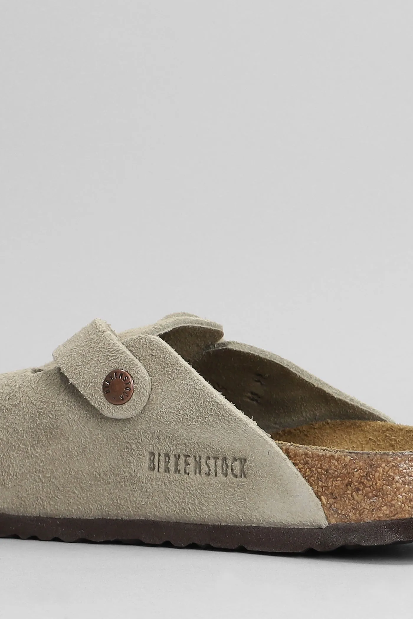 Boston Slipper-Mule in taupe suede