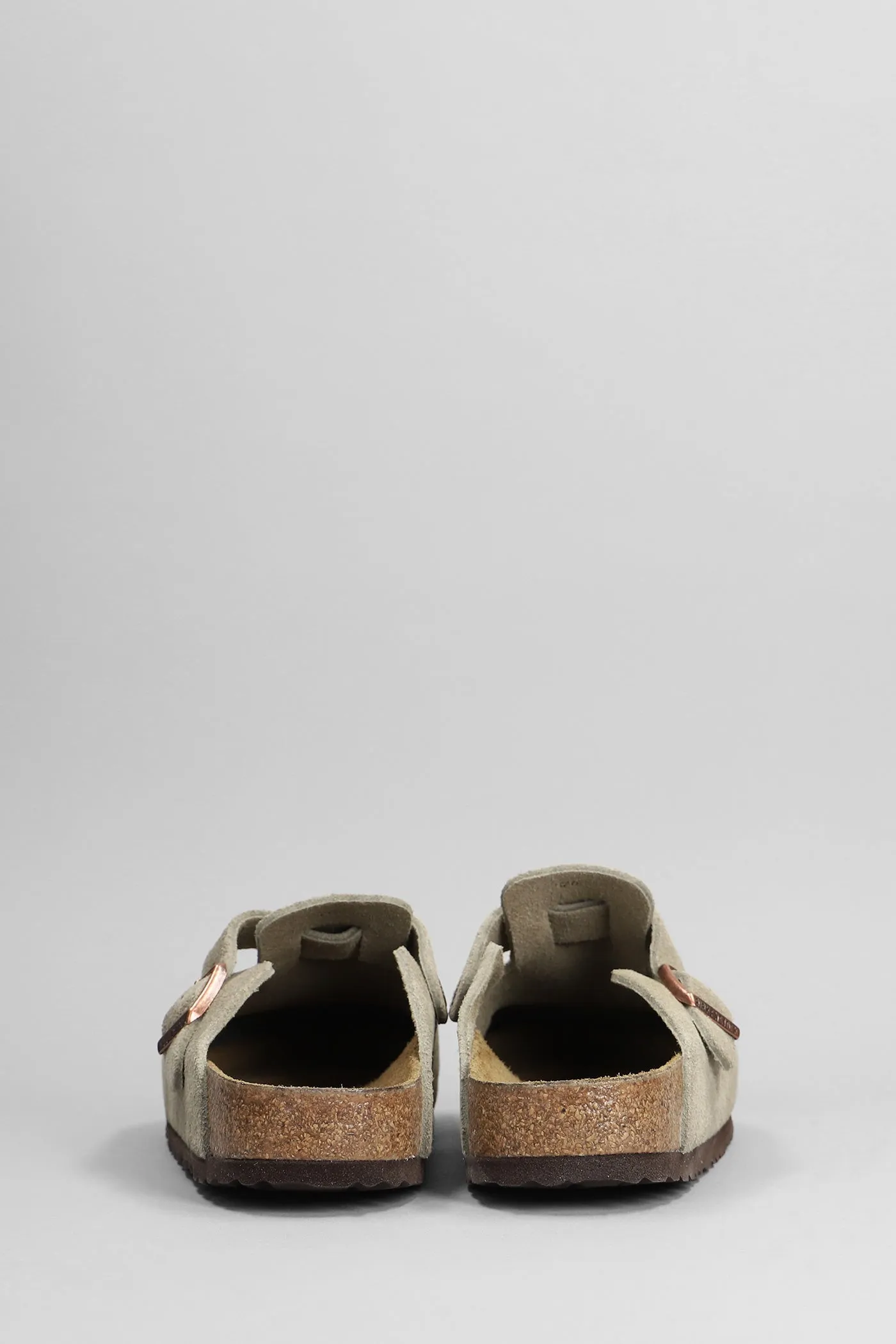 Boston Slipper-Mule in taupe suede