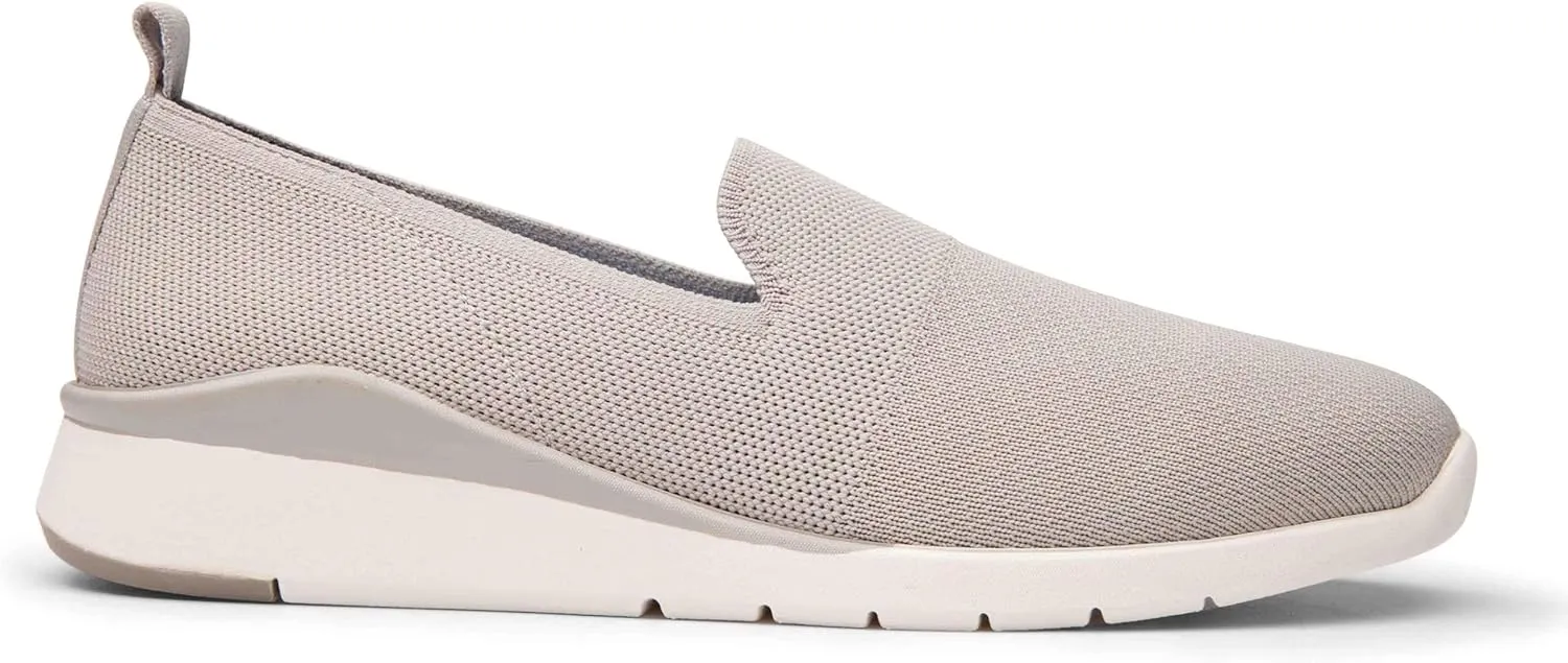 ME TOO Gage Slip On Sneaker
