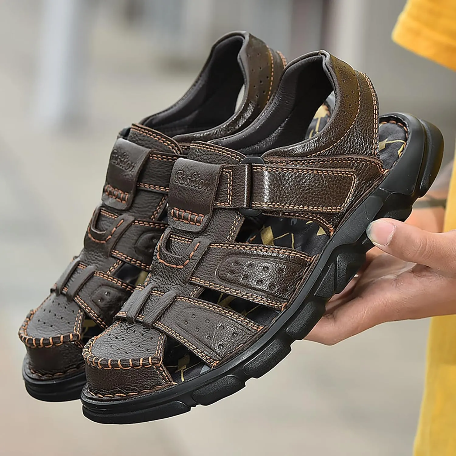 Men's Genuine Leather Round Closed Toe Fisherman Sandals Adjustable Hook Loop Casual Outdoor Hiking Sandals Comfort Non-Slip Beach Sport Athletic Walking Traveling Shoes