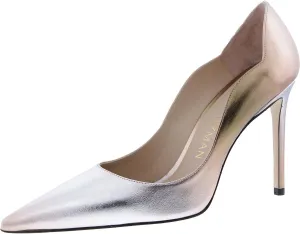 Stuart Weitzman Stuart 100 Scallop Pump