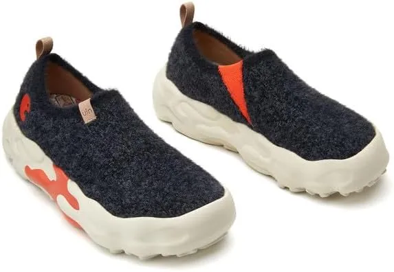 UIN Women's Plush Walking Shoes Chunky Slip On Lightweight Art Travel Fashion Sneaker Toledo Series