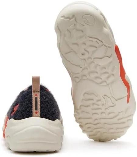 UIN Women's Plush Walking Shoes Chunky Slip On Lightweight Art Travel Fashion Sneaker Toledo Series