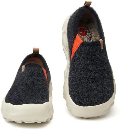 UIN Women's Plush Walking Shoes Chunky Slip On Lightweight Art Travel Fashion Sneaker Toledo Series