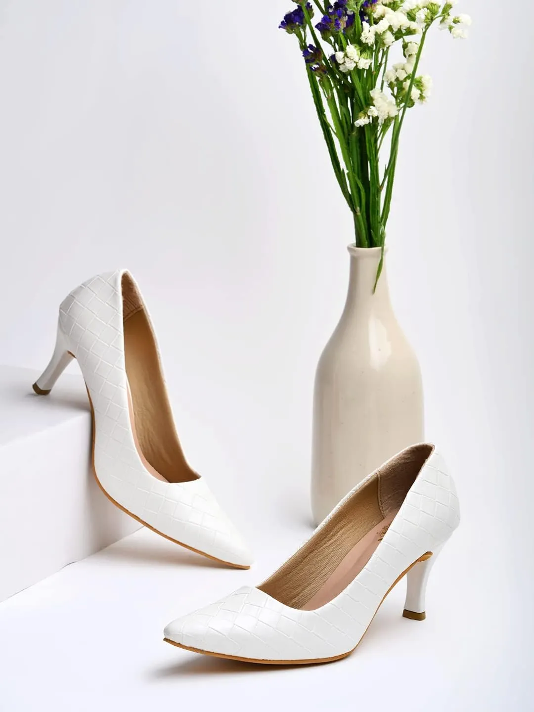 Women’s Classic Black Heels – Pointed Toe High Heel Pump – Elegant Stiletto Heels for Office, Party, or Evening Wear