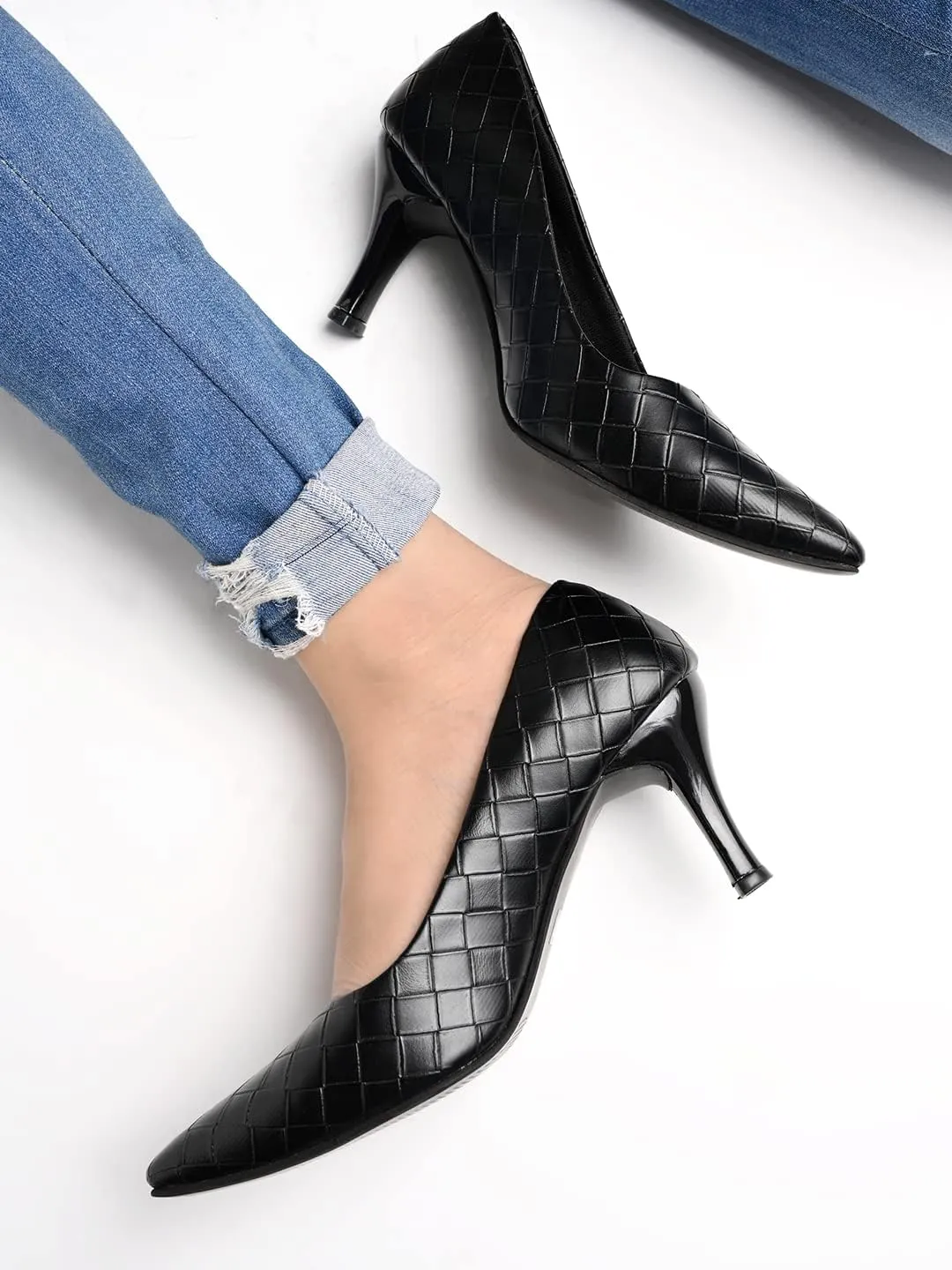 Women’s Classic Black Heels – Pointed Toe High Heel Pump – Elegant Stiletto Heels for Office, Party, or Evening Wear