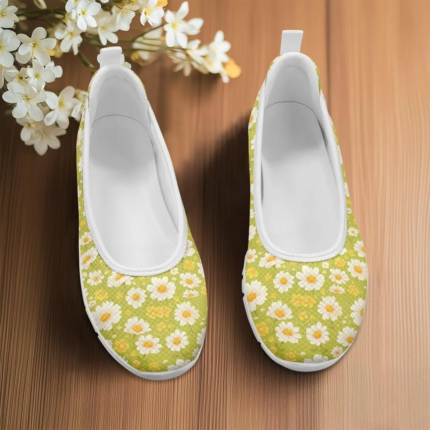Women's Mesh Flats Shoes Breathable Slip on Shoes Casual Flats Comfortable Walking Shoes White Sole